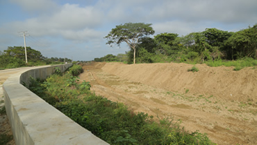 En Manatí, C.R.A avanza en obras para mitigar riesgo de desbordamiento en temporada de lluvias.